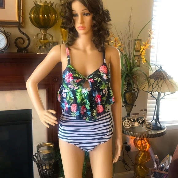 Brand New Two-Piece High-Waisted Tropical Swimsuit - Picture 1 of 13